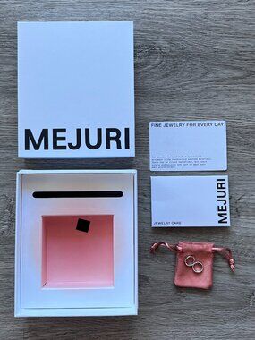 Mejuri 14k White Gold Bold Huggie Hoops